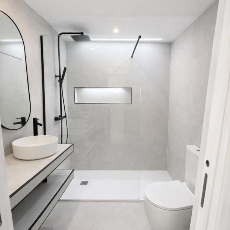 Modern apartment sea view - Two-Bedroom Apartment - 8