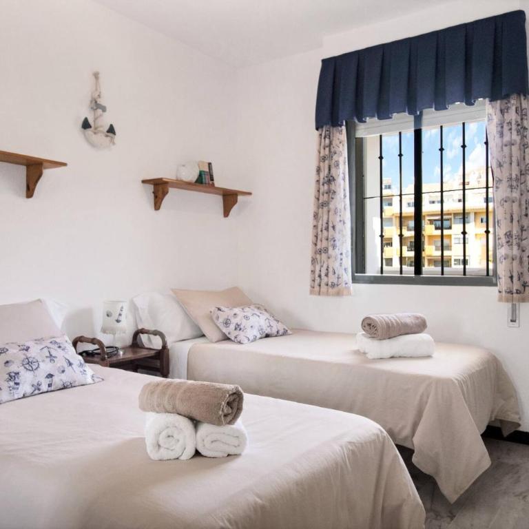 Apartamento con vistas al mar, piscina y barbacoa - TORRENUEVA 7B - Apartamento de 2 dormitorios - 5