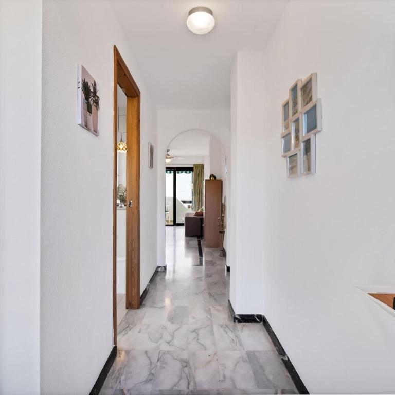 Apartamento con vistas al mar, piscina y barbacoa - TORRENUEVA 7B - Apartamento de 2 dormitorios - 7