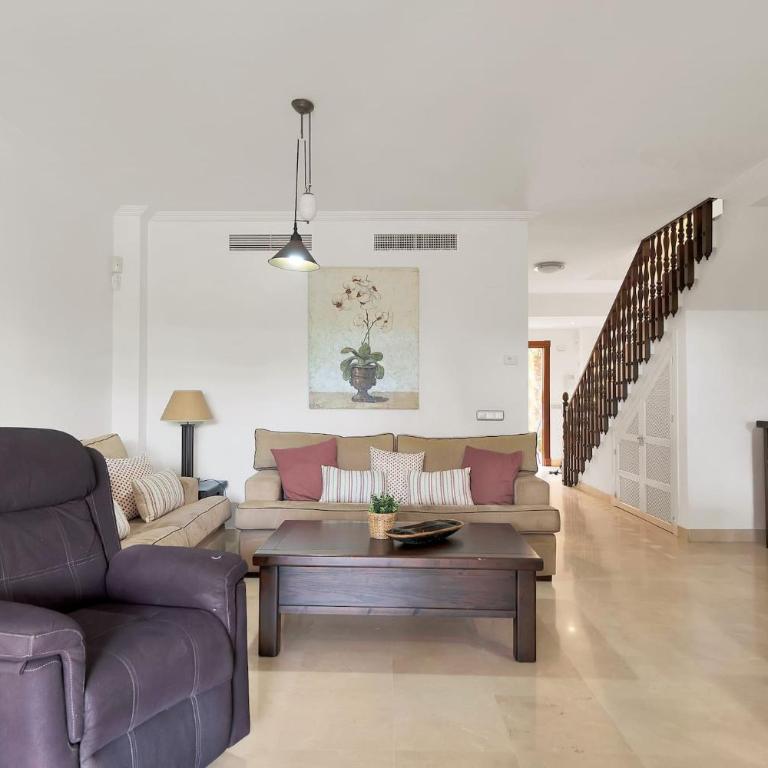 Lujoso adosado frente al mar con piscina y jardín - RIVIERA ANDALUZA 3 - Casa de 3 dormitorios - 21
