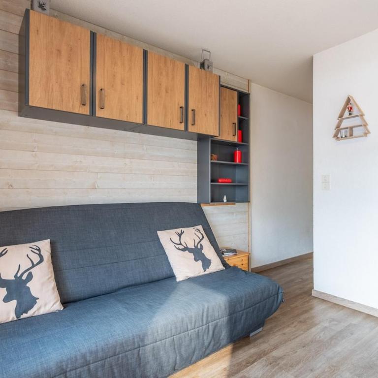 Studio avec Balcon - Vue Montagne - Proche centre - One-Bedroom Apartment - 2