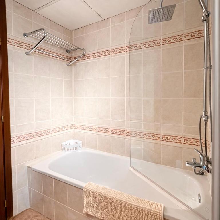 Precioso apartament familiar en complejo Festival Village a 5 min Port Aventura - Apartamento de 2 dormitorios - 12