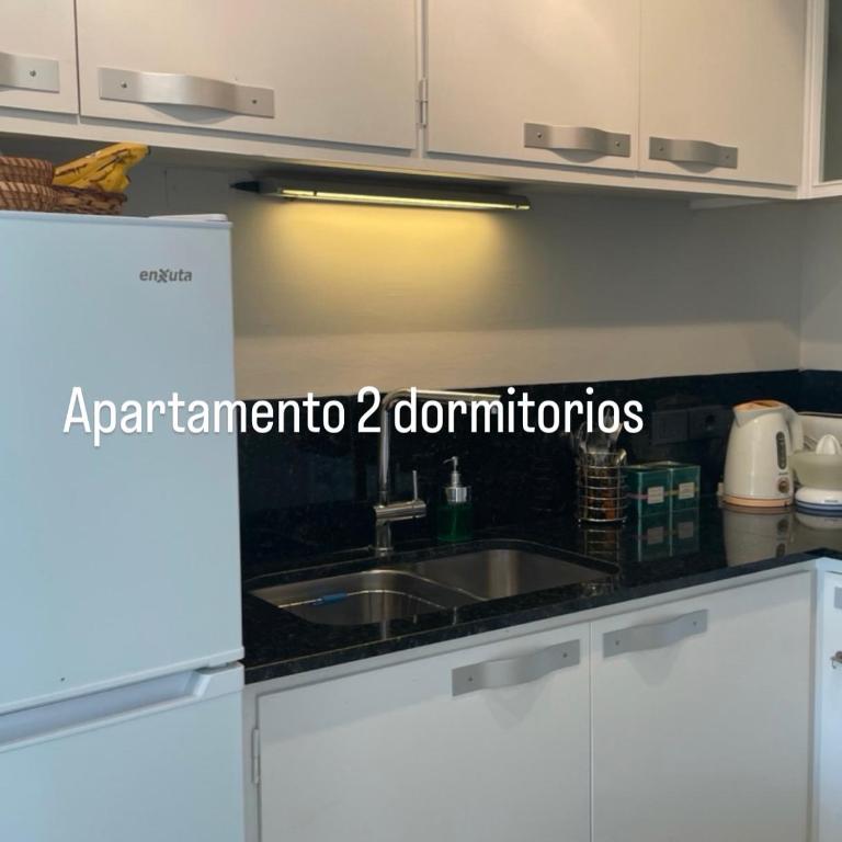 Edificio Kennedy - Apartamento con vistas al mar - 10