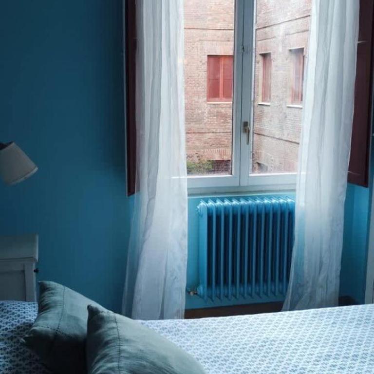 Duplex pleno centro de León - Apartamento de 2 dormitorios - 61