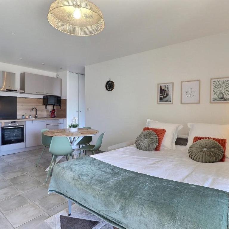 Le Dolce Verde Downtown beaches & parking - Apartment - 6
