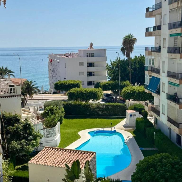 Piso Luminoso a un paso del mar en Nerja - Apartamento 1 dormitorio con vistas al mar y terraza - 18