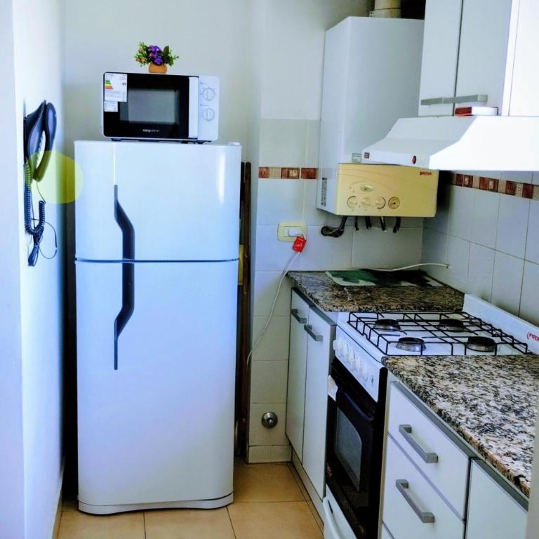 MoraSuite, dpto de categoría, céntrico, con ascensor, balcón y vistas a las sierras - One-Bedroom Apartment - 7