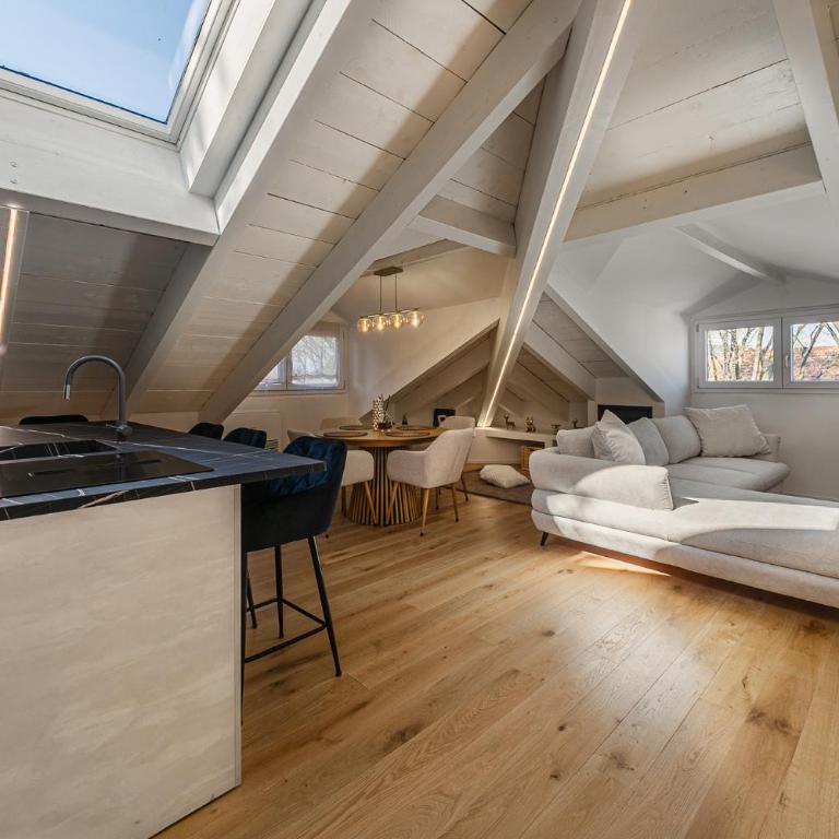 Attico Mansardato con terrazzo privato - Apartment mit 2 Schlafzimmern - 1