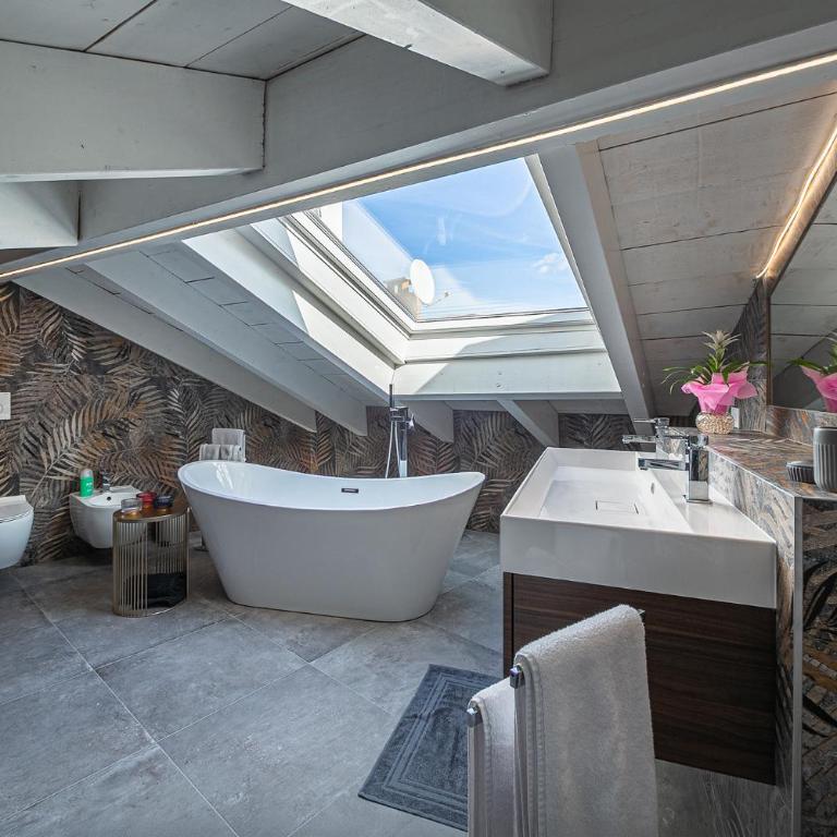 Attico Mansardato con terrazzo privato - Apartment mit 2 Schlafzimmern - 15