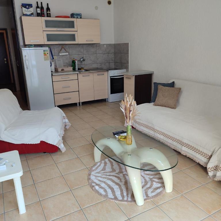 Miral Mare - One-Bedroom Apartment - 6
