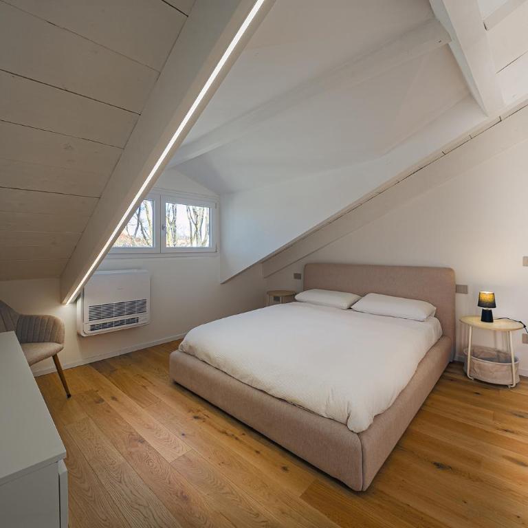 Attico Mansardato con terrazzo privato - Apartment mit 2 Schlafzimmern - 16