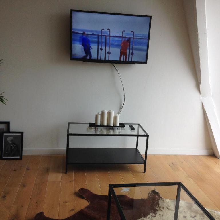 Industia Loft Apartment - Loft - 8