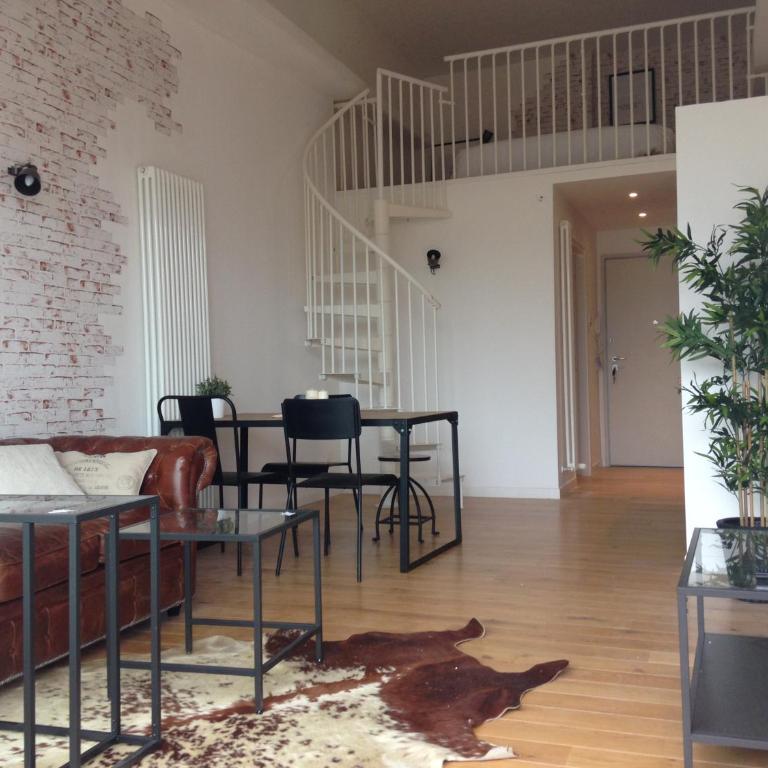 Industia Loft Apartment - Loft - 2