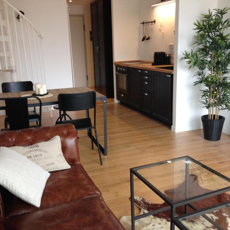 Industia Loft Apartment - Loft - 10