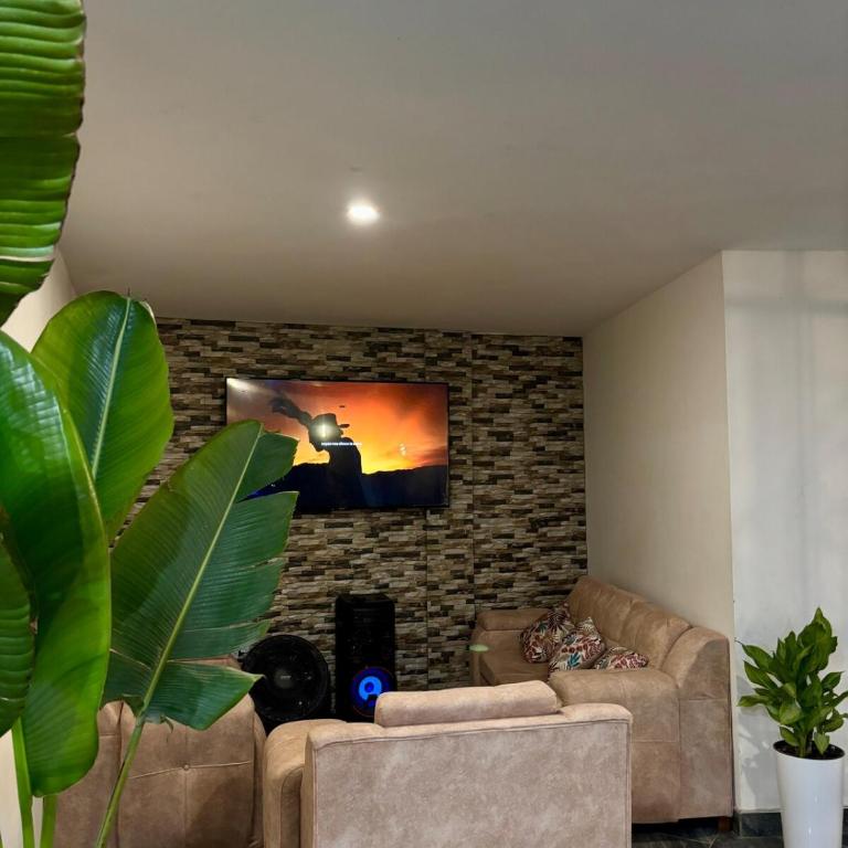 Sol del Valle - Three-Bedroom House - 2