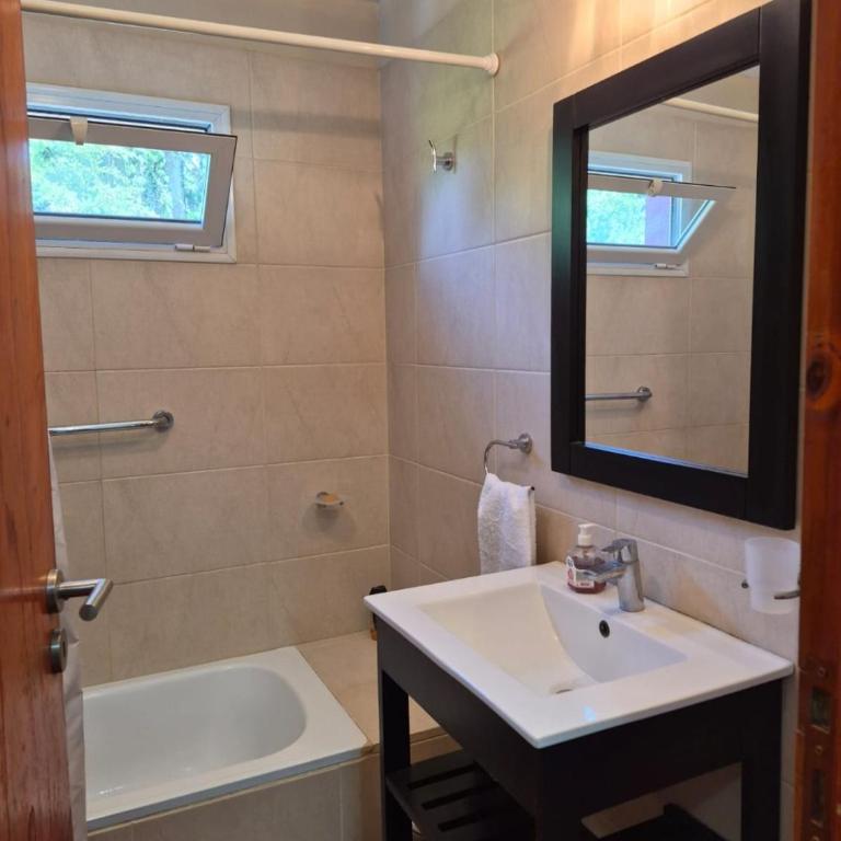 Lihuen - Two-Bedroom House - 1
