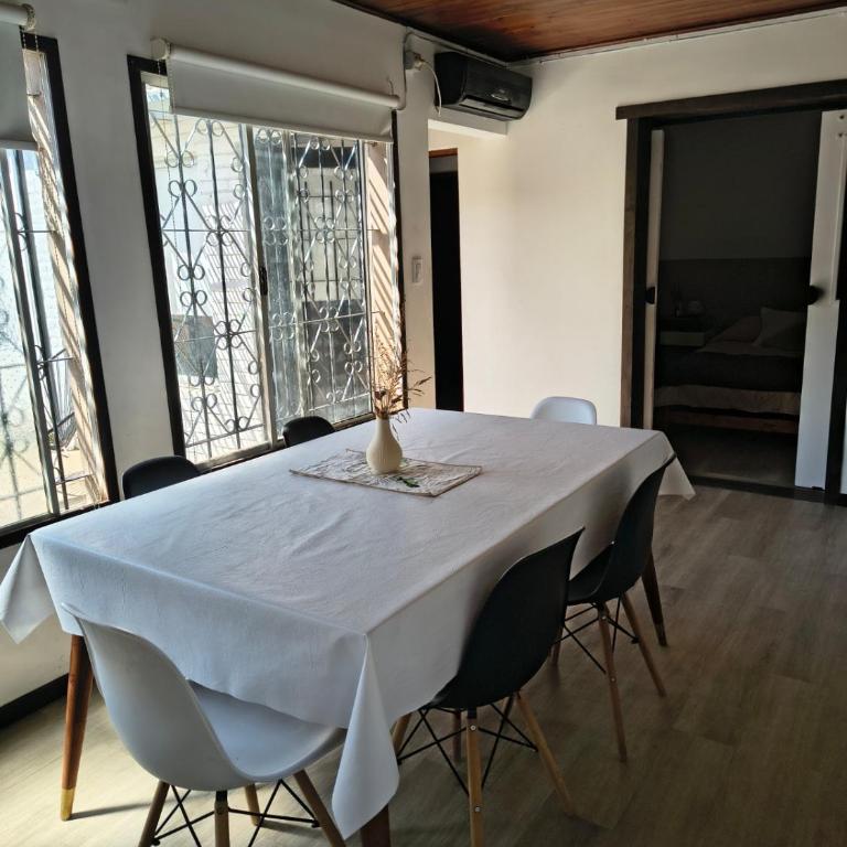Aloha - Two-Bedroom Apartment - 2