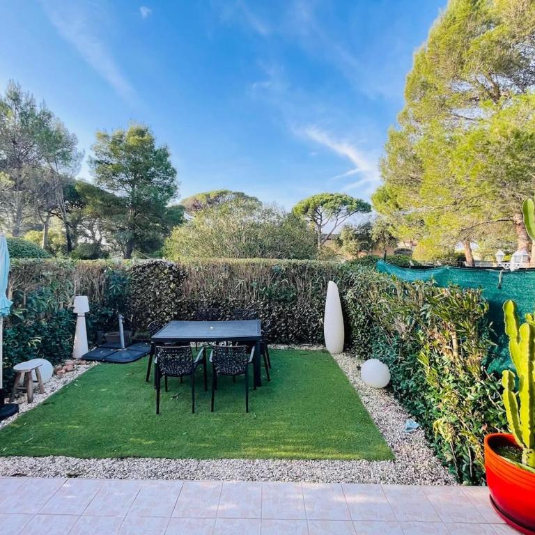Large 2 rooms - garden, pool & tennis - Apartment mit 2 Schlafzimmern - 15