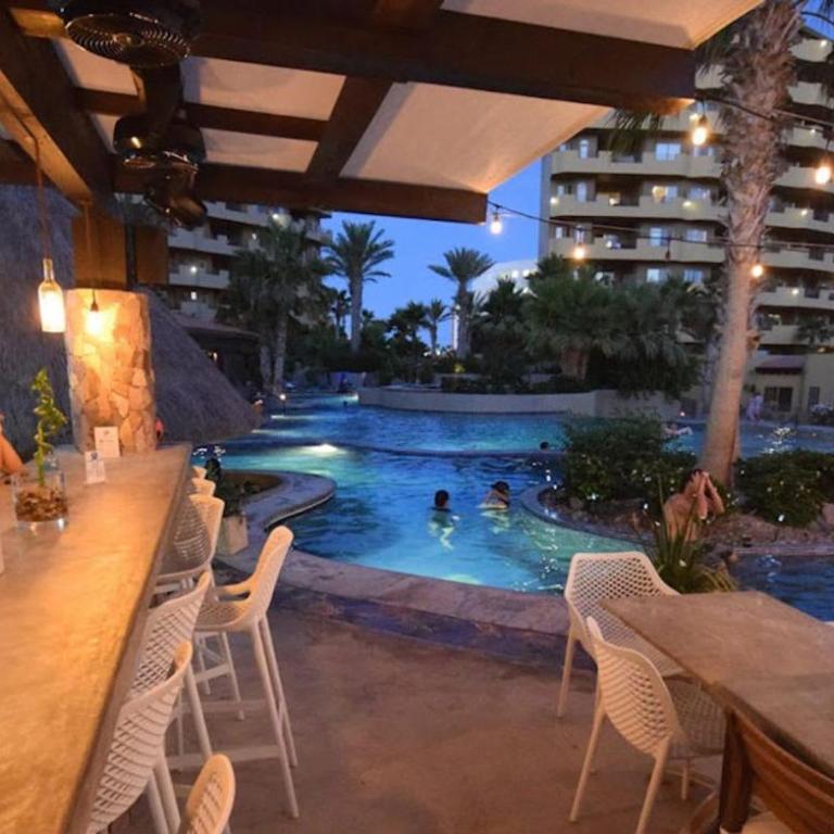 Bella Sirena Resort Stellar View C601 - Apartamento - 37