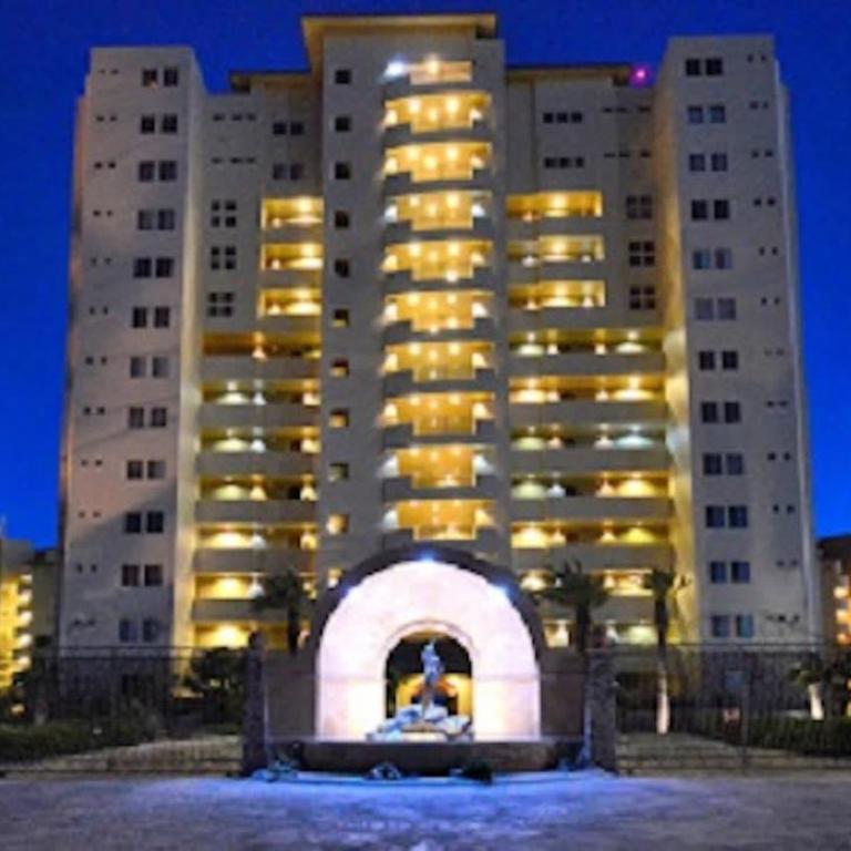 Bella Sirena Resort Stellar View C601 - Apartamento - 47