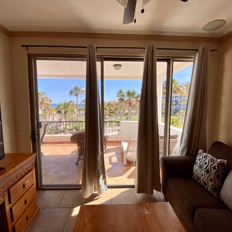 Fun Sandy Beach Condo B204 at Casa Blanca - Apartamento - 8