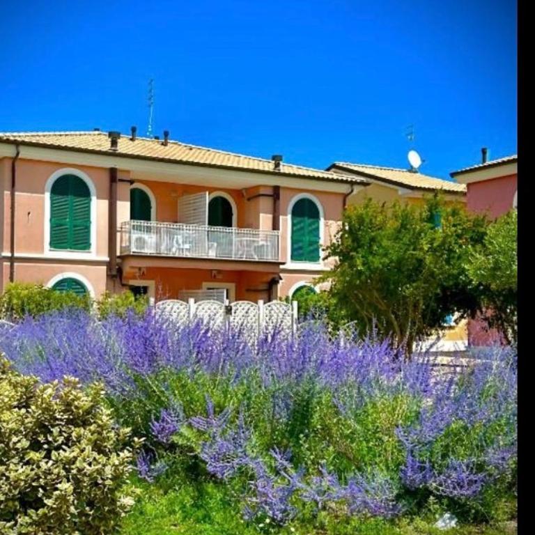 Conero Casa - Marcelli di Numana in Piazzale Tremiti 7 con Parcheggio Esclusivo - Appartamento con 1 Camera da Letto - 2