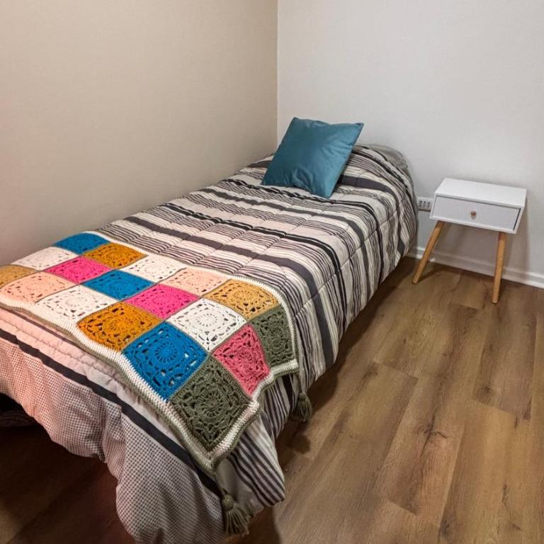 Departamento calle España, Frente a Centro Comercial - Three-Bedroom Apartment - 16