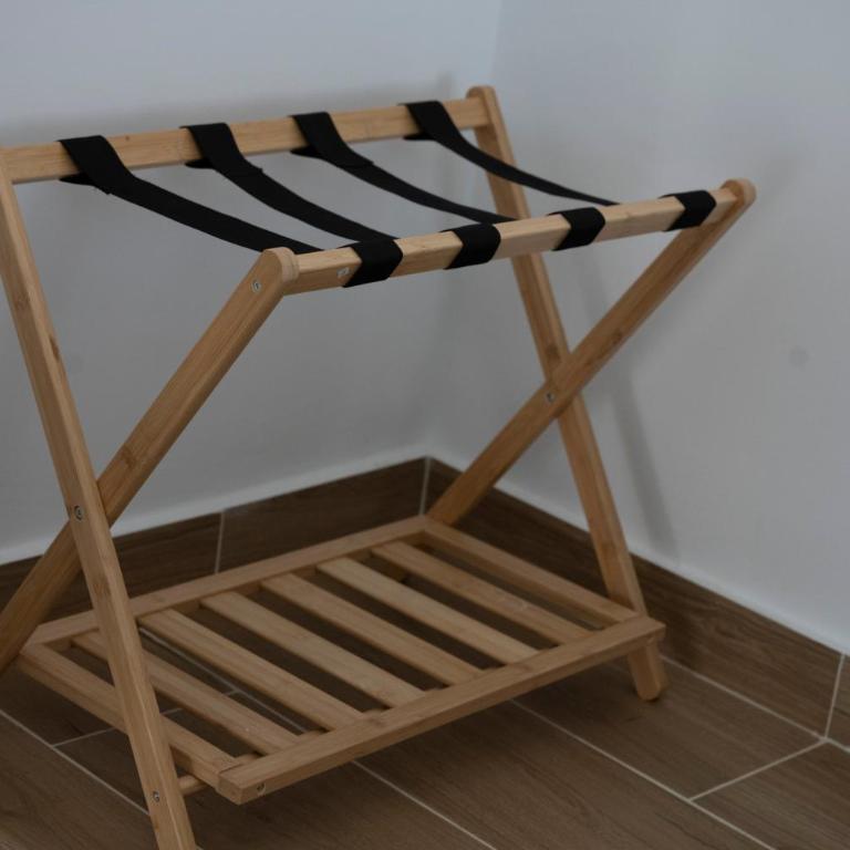 Umbrella Street Home - One-Bedroom Apartment - 19