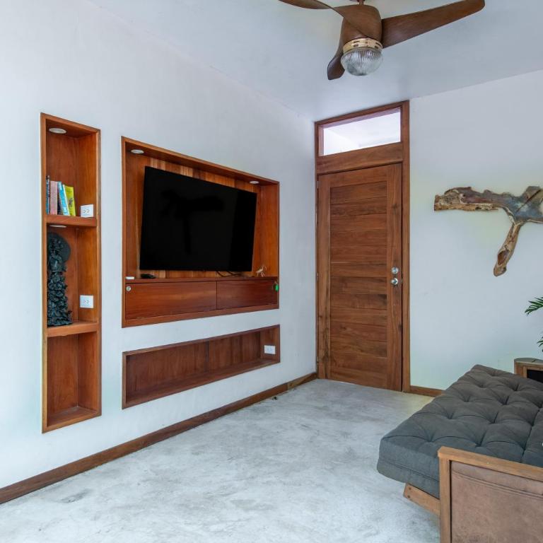 Private Jungle Villa with Full Kitchen & Pool Access - Apartamento - Planta baja - 12