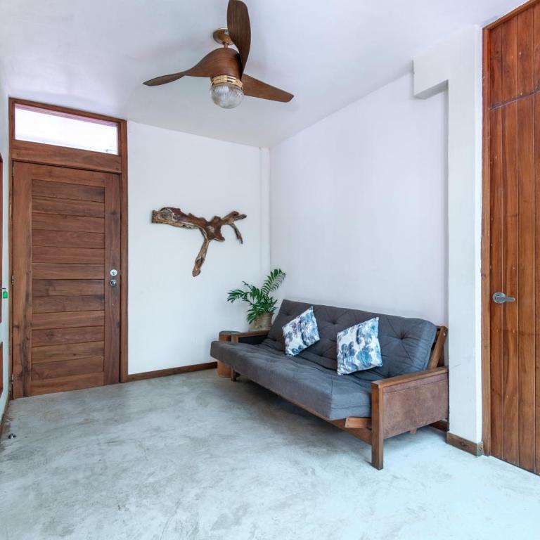 Private Jungle Villa with Full Kitchen & Pool Access - Apartamento - Planta baja - 16