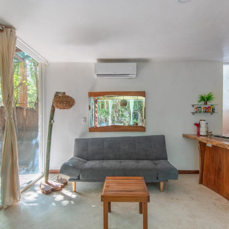 Private Jungle Villa with Full Kitchen & Pool Access - Apartamento - Planta baja - 23