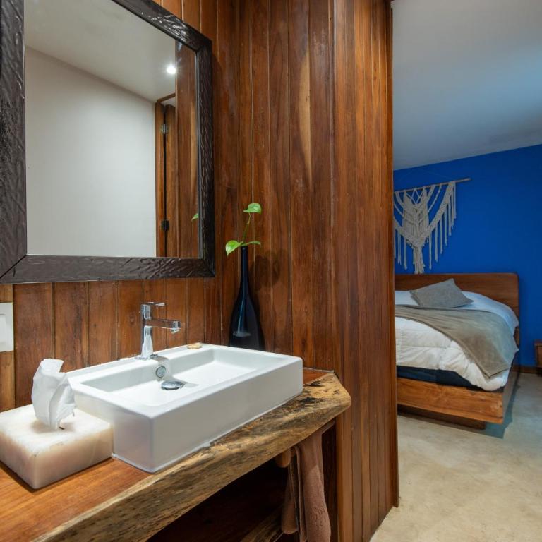 Private Jungle Villa with Full Kitchen & Pool Access - Apartamento - Planta baja - 26