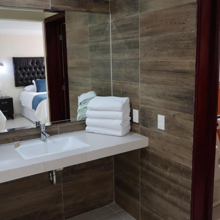 Hotel Tierras Blancas - Habitación Doble - 2 camas dobles - 6