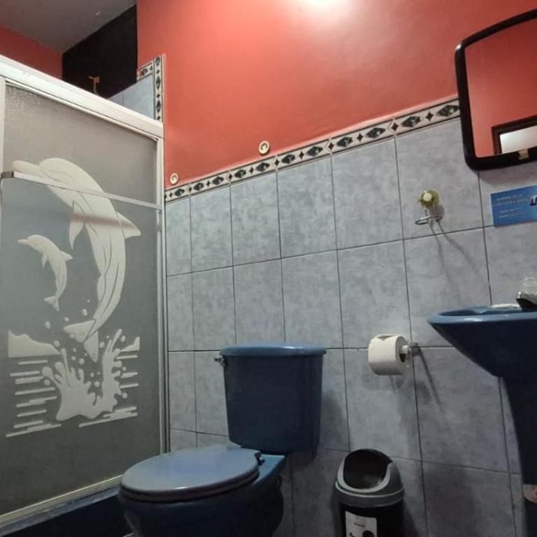 Casa de Lewis - Quadruple Room with Private Bathroom - 1