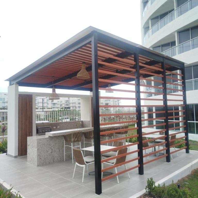 Apartamento moderno en SERENA DEL MAR - Two-Bedroom Apartment - 3