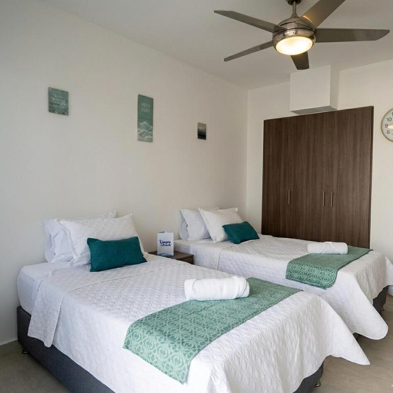 Apartamento moderno en SERENA DEL MAR - Two-Bedroom Apartment - 24