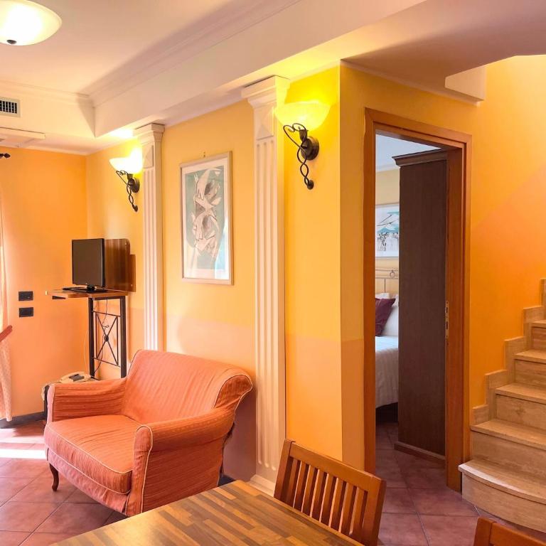 Roman Base near Marco Simone - Casa Vacanze con 3 Camere da Letto - 16