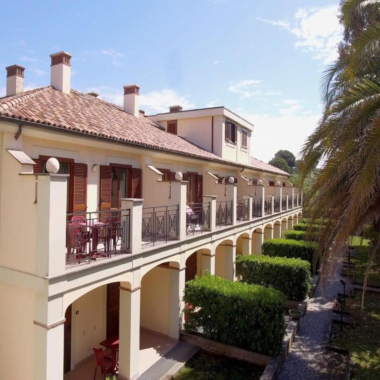 Roman Base near Marco Simone - Casa Vacanze con 3 Camere da Letto - 35