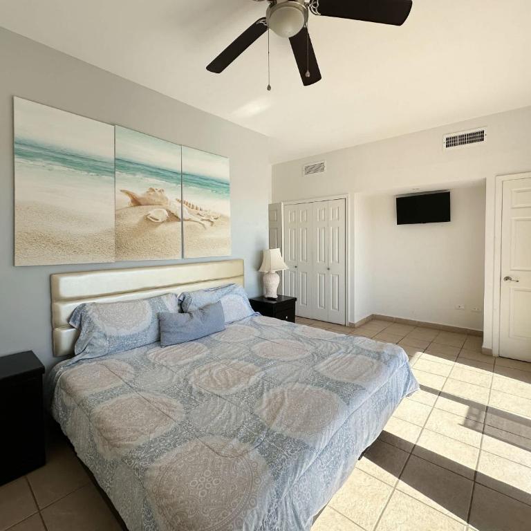 Stylish Condo Beach & Pool Access E202 - Apartamento - 18