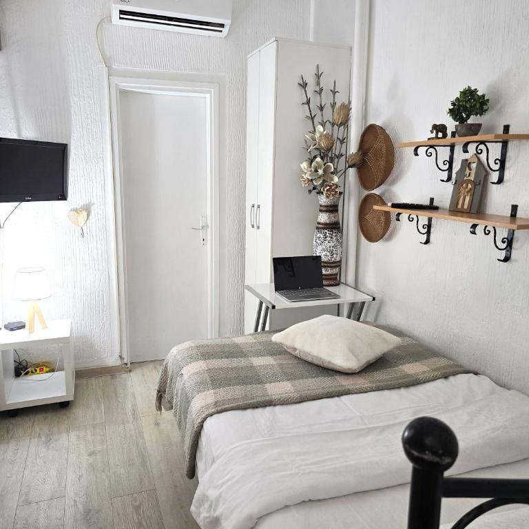 Angelina 03. - Apartman sa 1 Spavaćom Sobom i Pogledom na Vrt - 3
