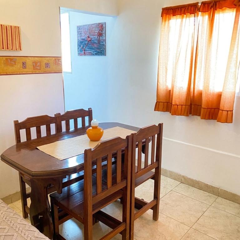 Apartamento grupal en el corazón de las Termas - Apartamento de 1 dormitorio - 2