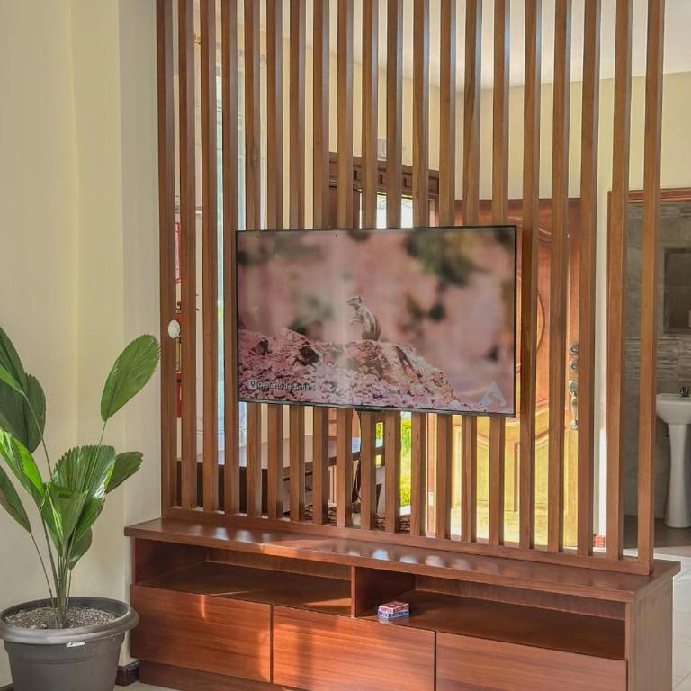 Boutique Exclusive Stay - Three-Bedroom Apartment with Balcony - 15