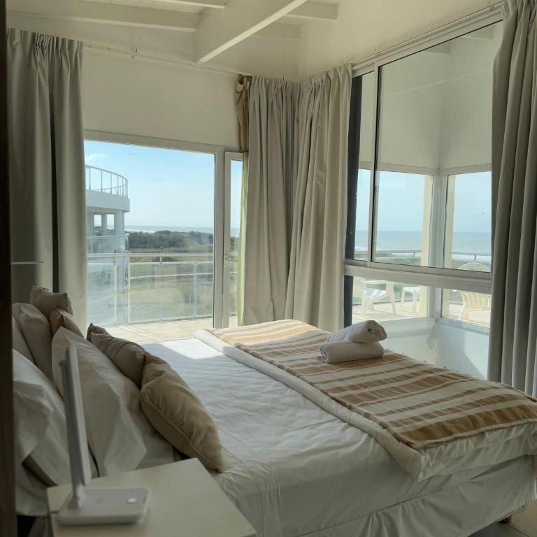 Cilene del Bosque - Habitación Cuádruple con vistas al mar - 2