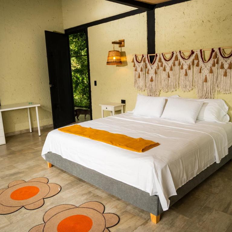 Villajesu Villeta - Deluxe Bungalow with Garden View - 24