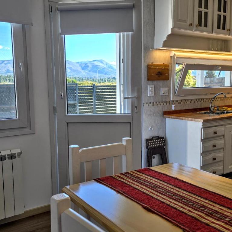 Cabaña a minutos del Centro - Casa de 2 dormitorios - 7