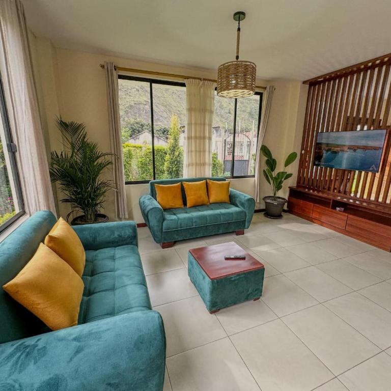 Boutique Exclusive Stay - Three-Bedroom Apartment with Balcony - 19
