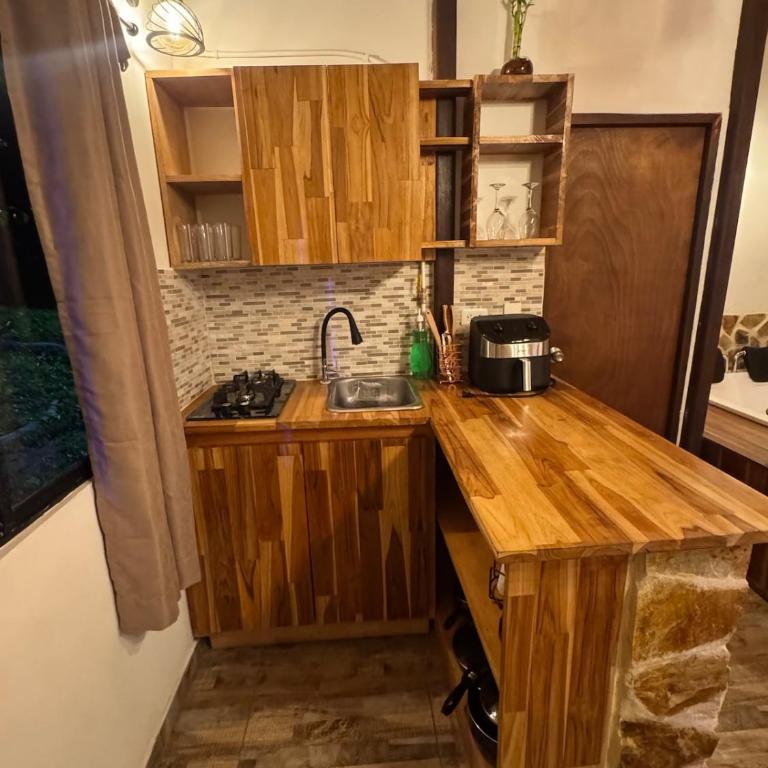Raíz Oculta - Chalet con Jacuzzi y Chimenea en Santa Elena - Casa con 1 dormitorio - 7