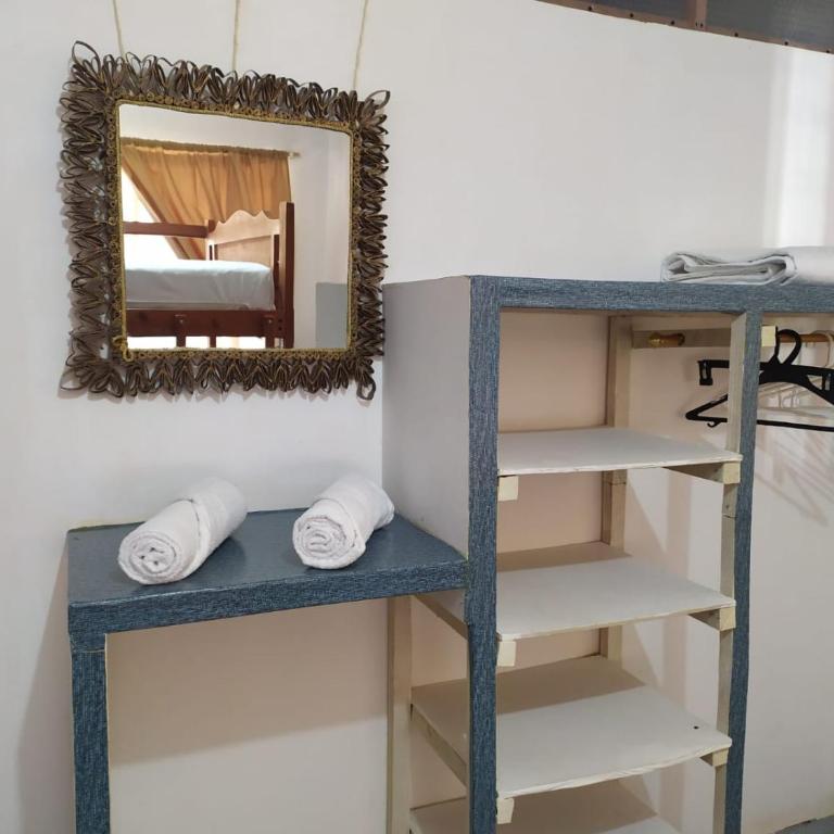 Muy completo y comodo departamento en pleno centro de la ciudad de Baños de Agua Santa - Two-Bedroom Apartment - 31
