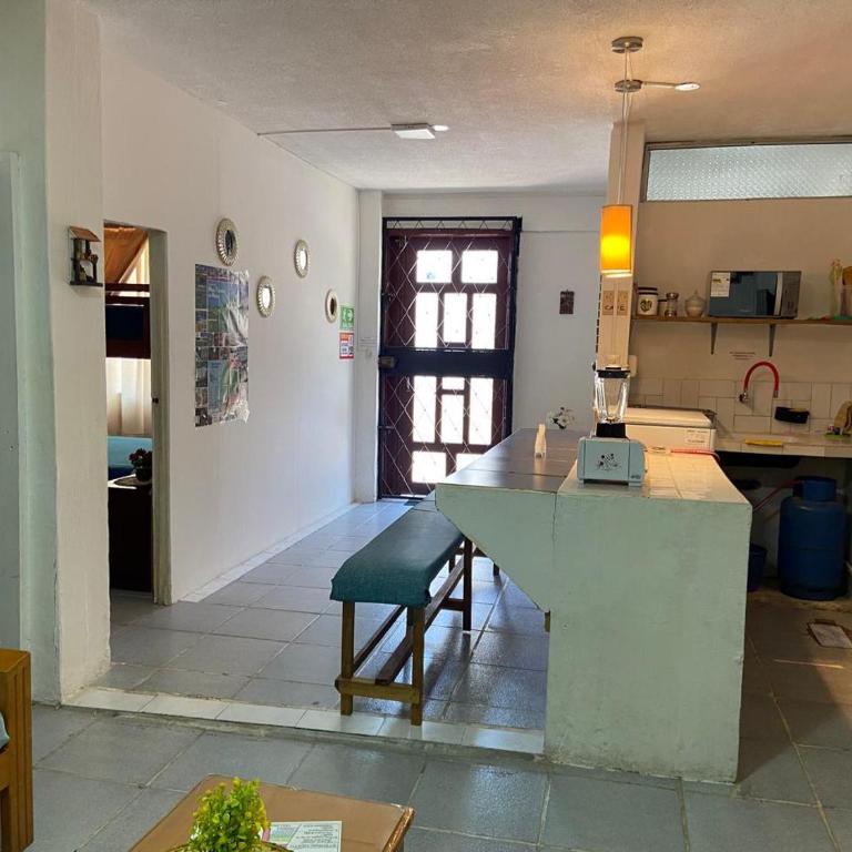 Muy completo y comodo departamento en pleno centro de la ciudad de Baños de Agua Santa - Two-Bedroom Apartment - 5