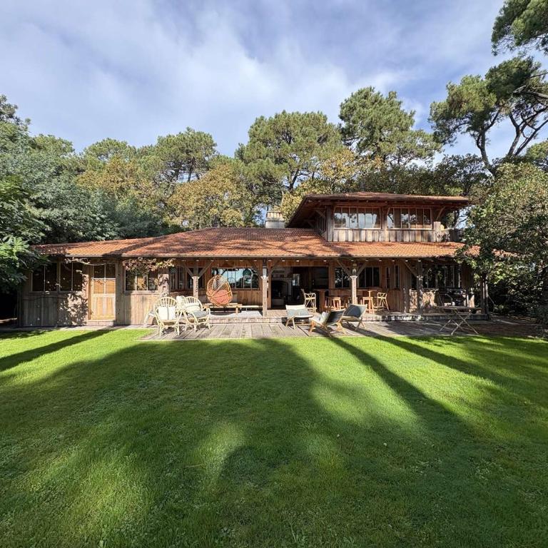 Villa avec piscine, animaux admis - 8 pers. - FR-1-736-76 - Maison de Vacances - 2